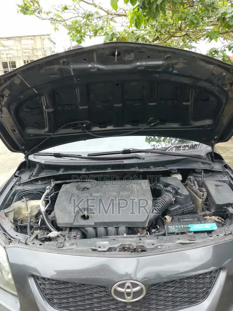 Toyota Corolla 2010 Black