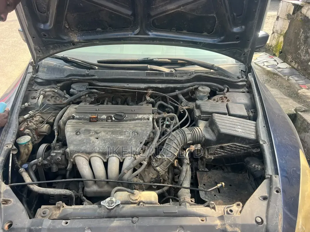Honda Accord 2004 Black