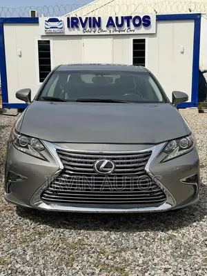 Lexus ES 2015 Gray