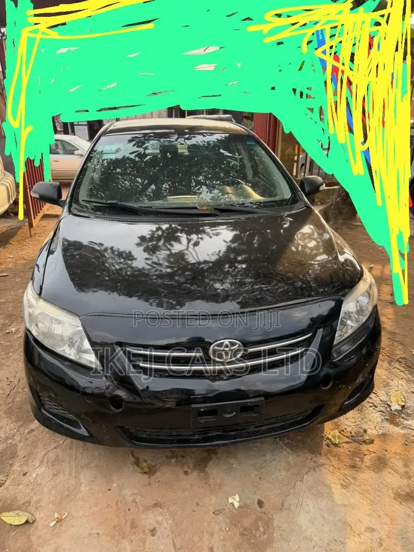 Toyota Corolla 2010 Black