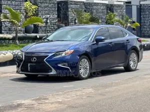 Lexus ES 350 FWD 2015 Blue