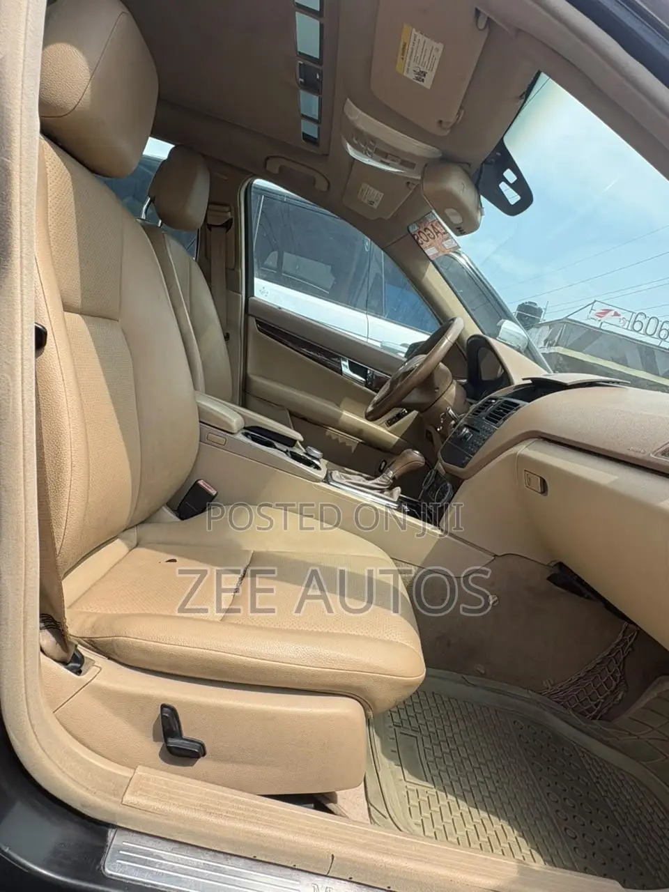 Mercedes-Benz C300 2008 Black