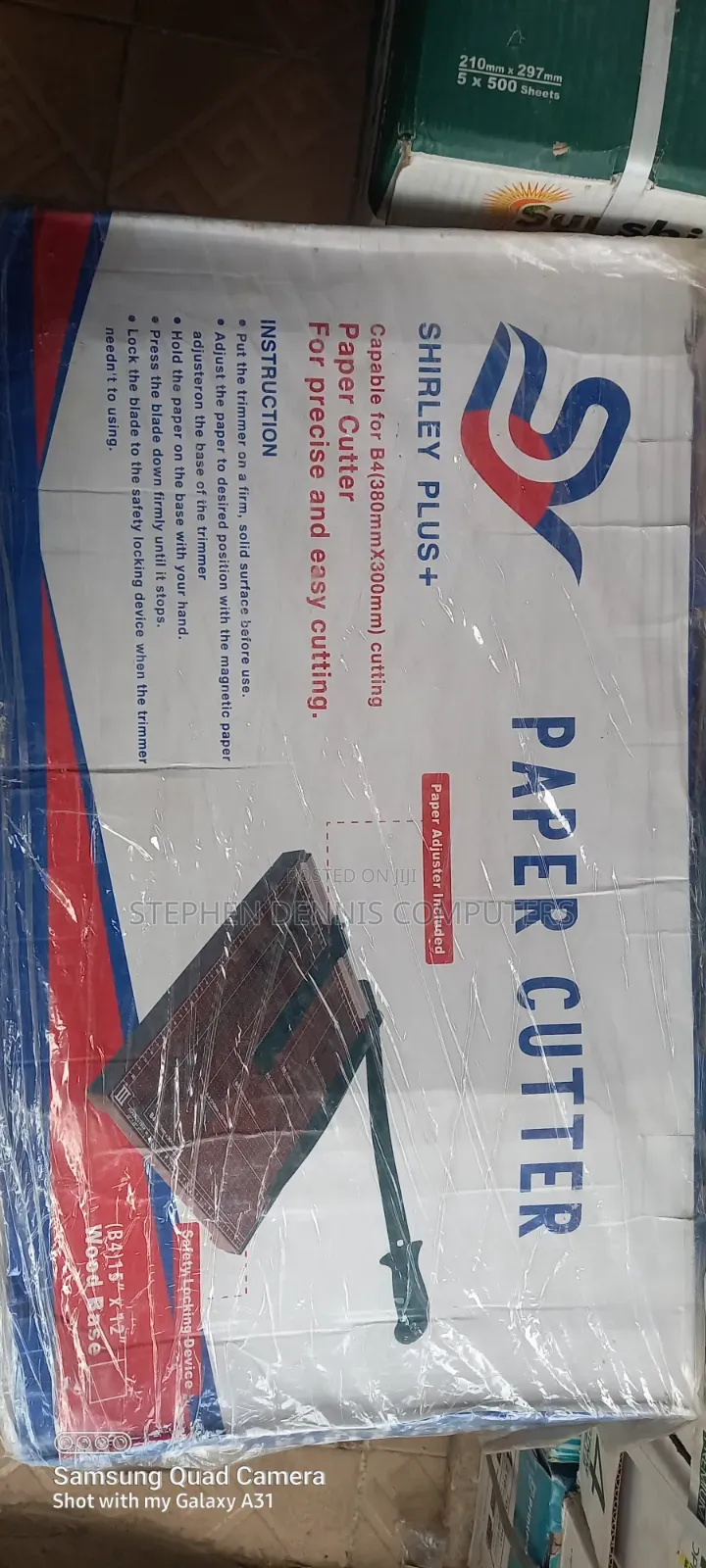Aprait (Or Upright) Guillotine Paper Cutter