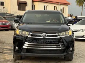 Toyota Highlander XLE V6 4x2 (3.5L 6cyl 6A) 2016 Black