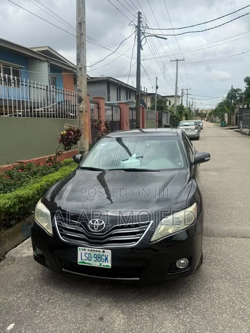 Toyota Camry 2.4 LE 2008 Black