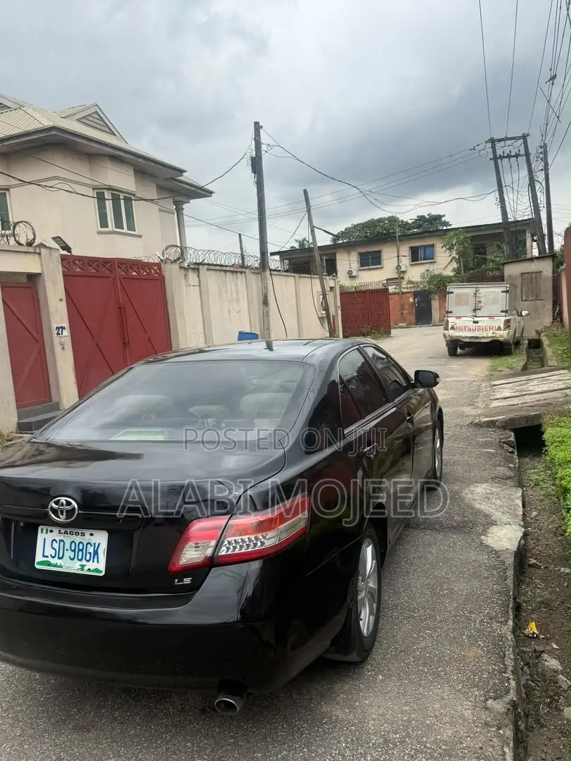Toyota Camry 2.4 LE 2008 Black