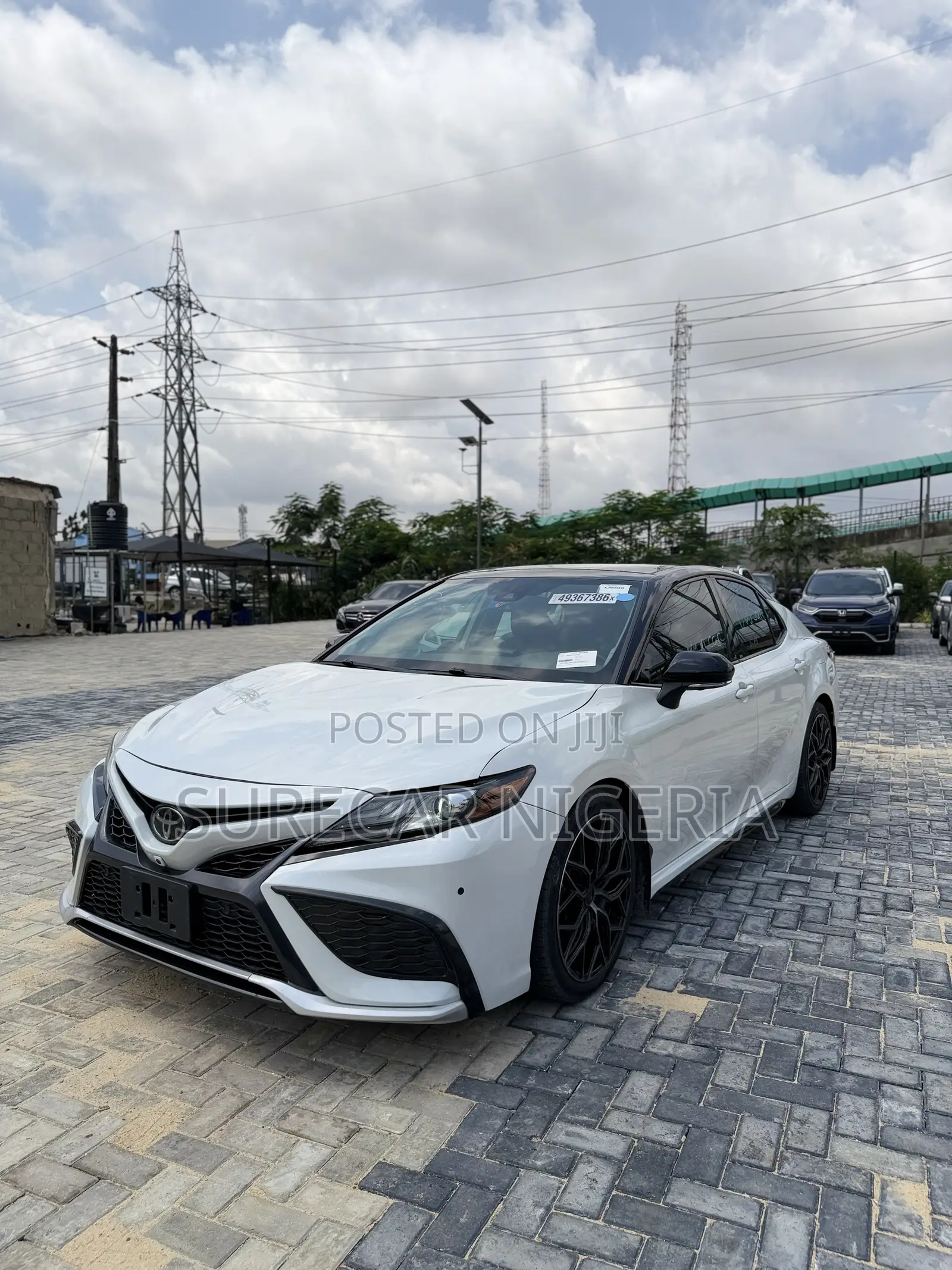 Toyota Camry XSE V6 2022 White