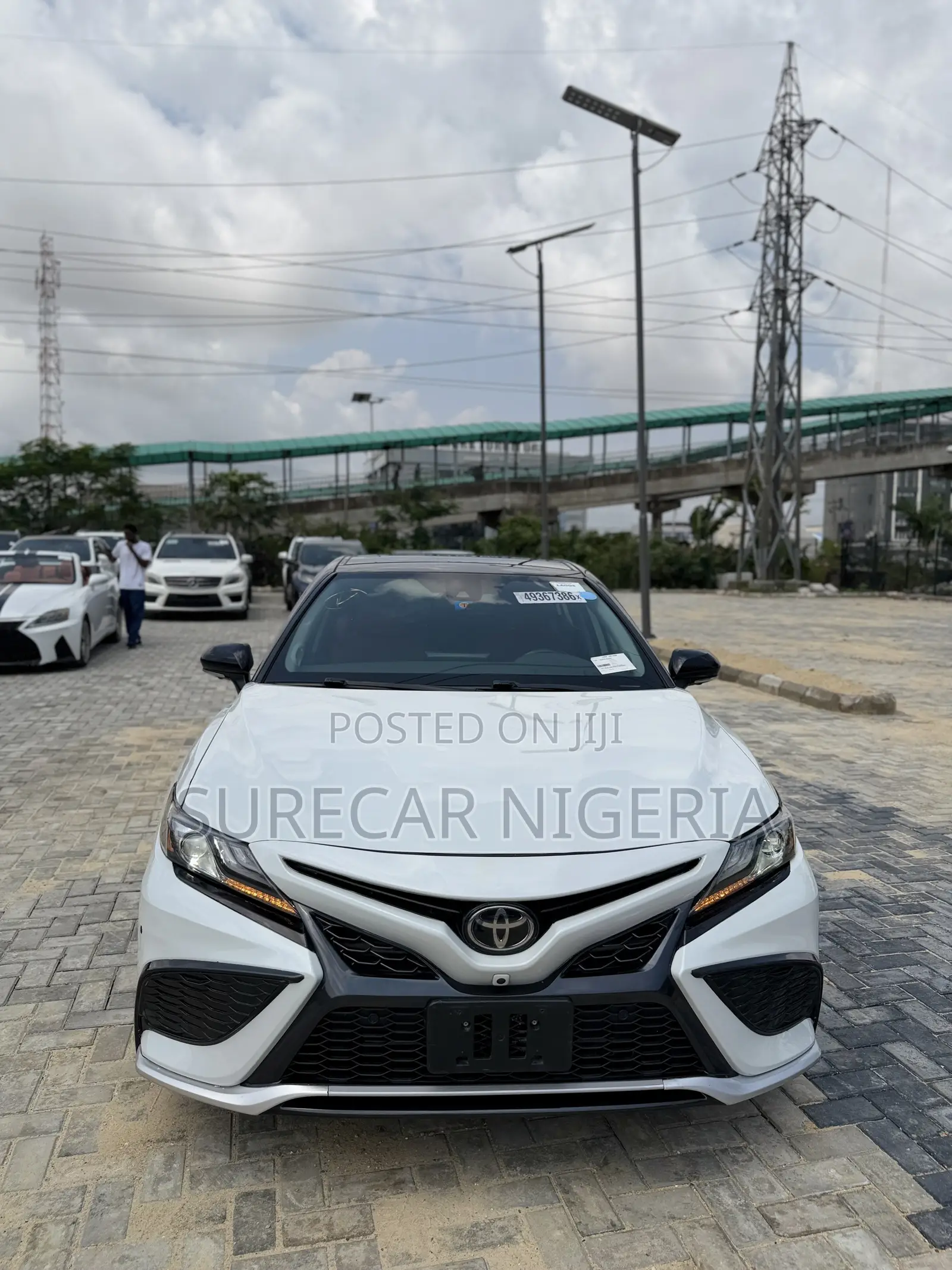 Toyota Camry XSE V6 2022 White
