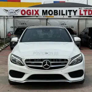 Mercedes-Benz C400 4Matic AWD Sedan (3.0L V6 7A) 2015 White