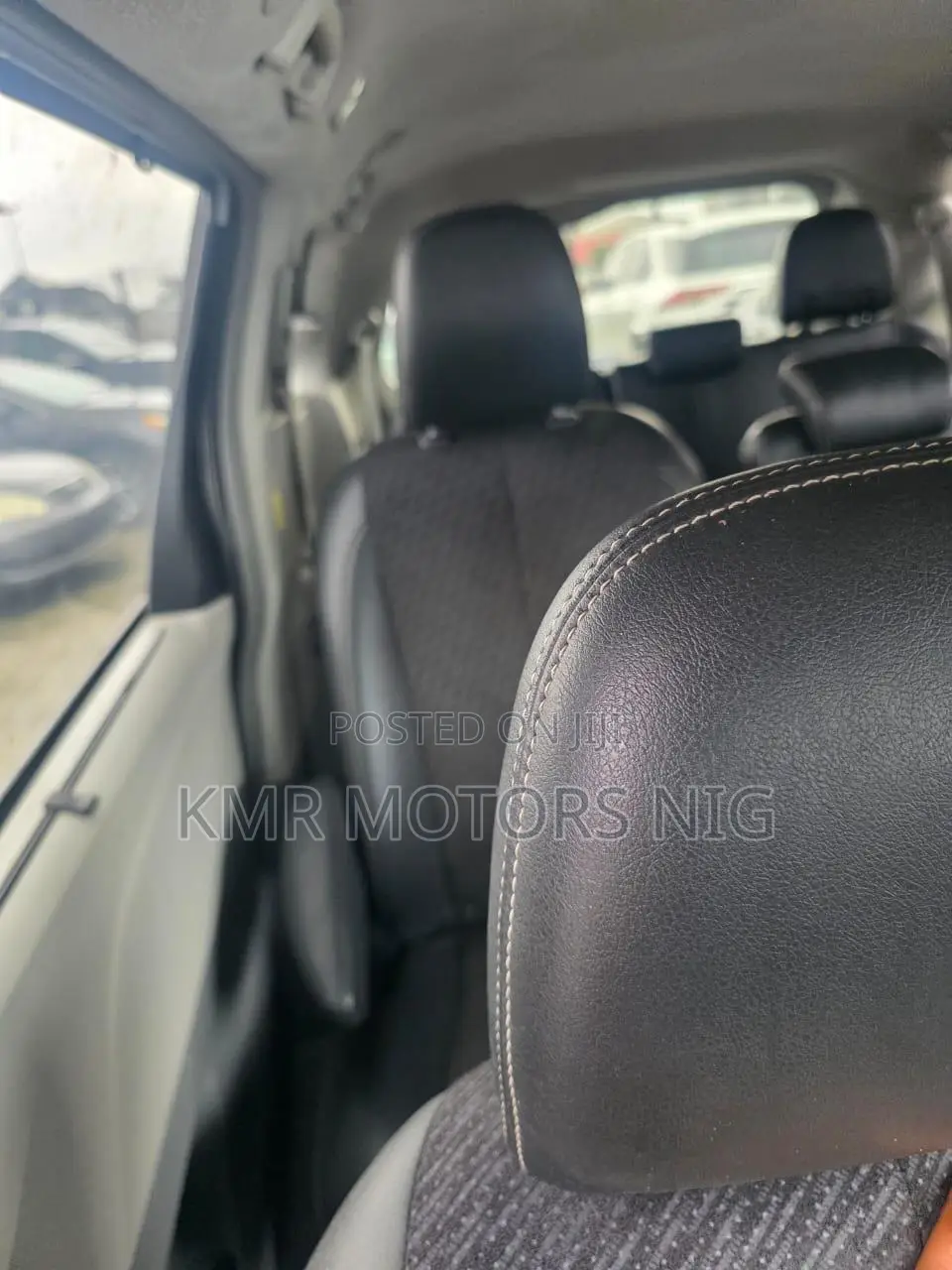 Toyota Sienna 2011 White