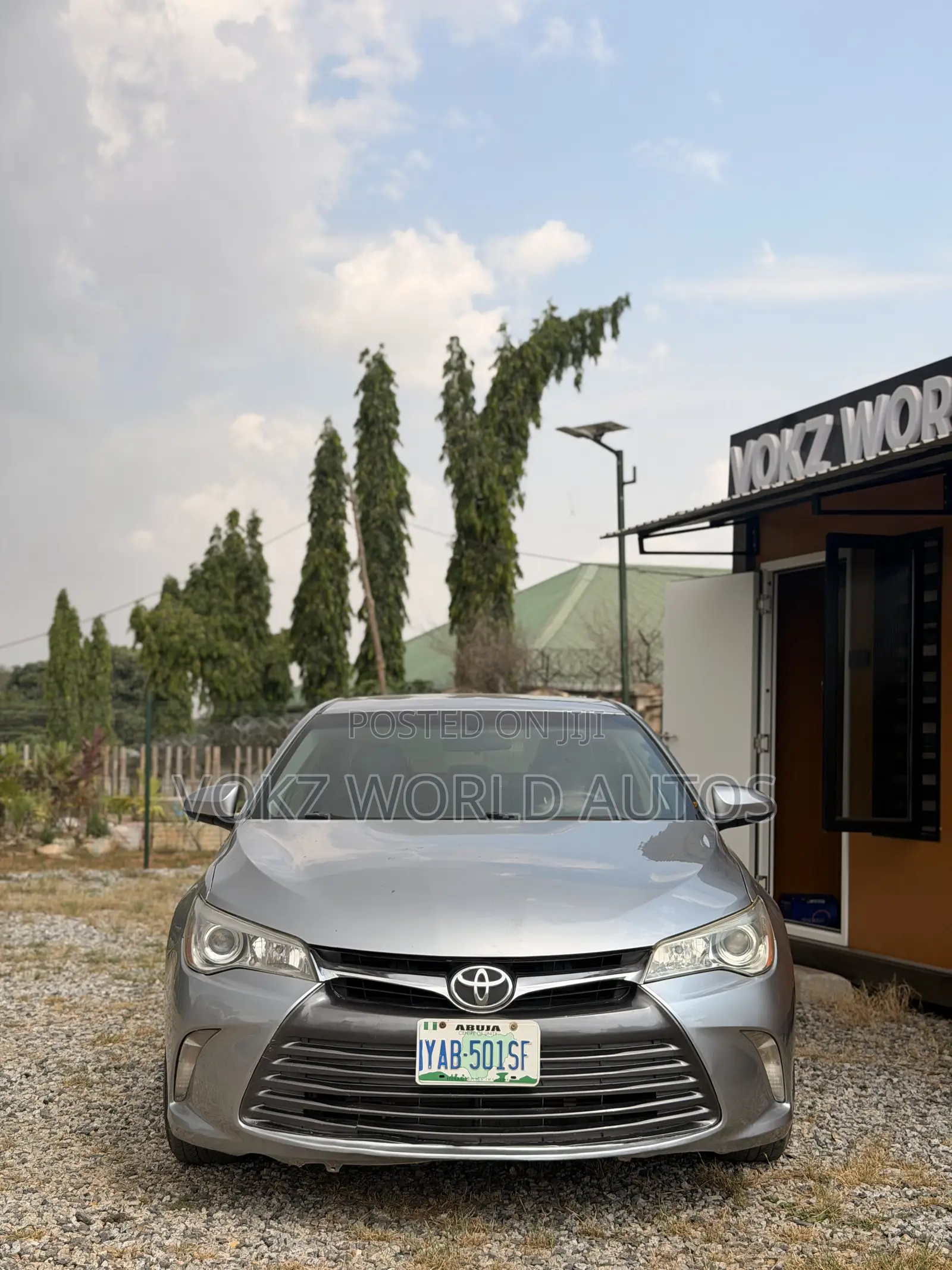 Toyota Camry 2015 Silver