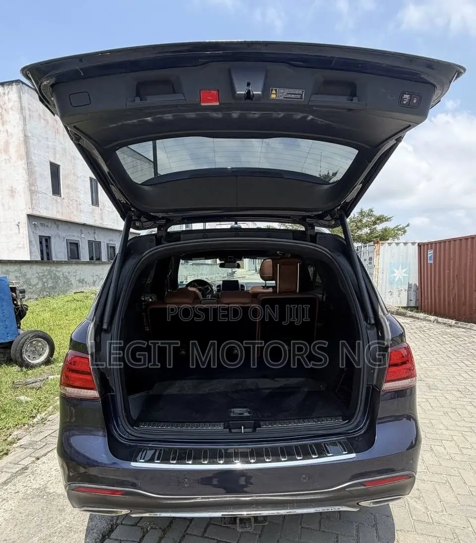 Mercedes-Benz GLE-Class GLE 350 2018 Blue