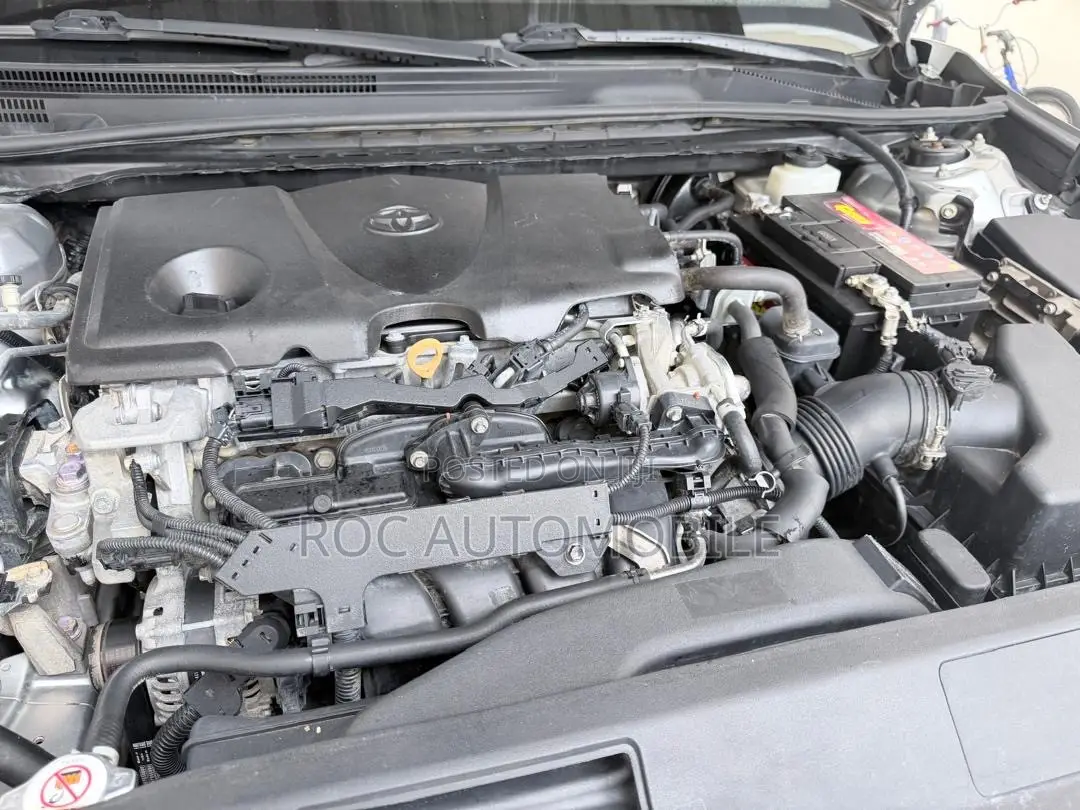 Toyota Camry 2019