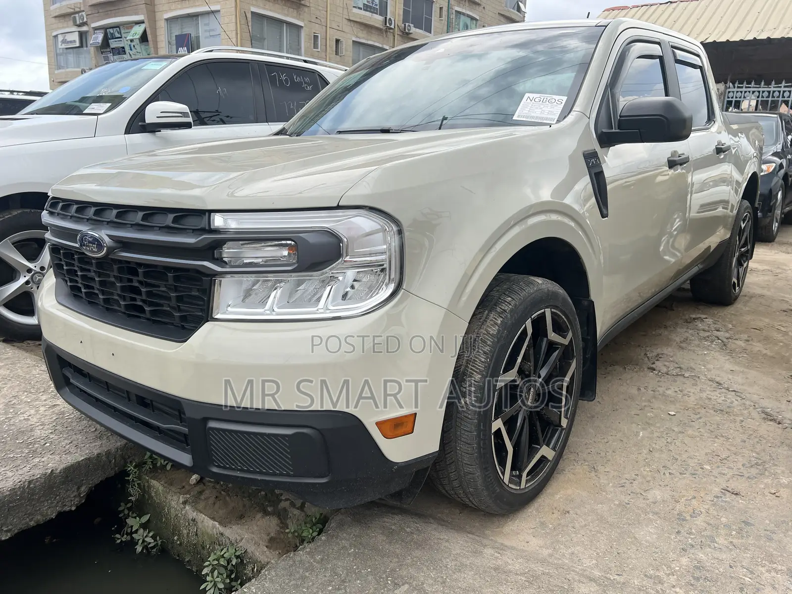 Ford Maverick XLT SuperCrew SB 2024 Gold