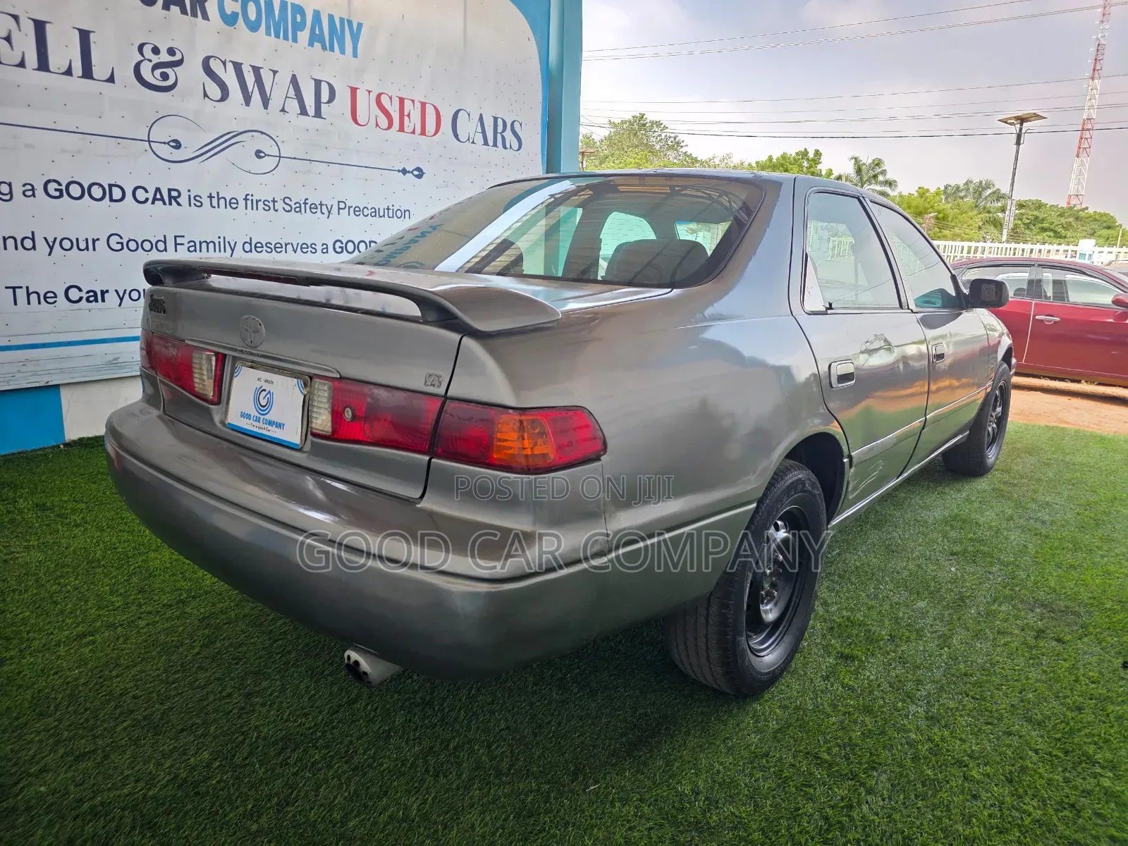Toyota Camry 2000 Gray