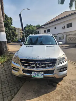 Mercedes-Benz M Class 2012 Silver
