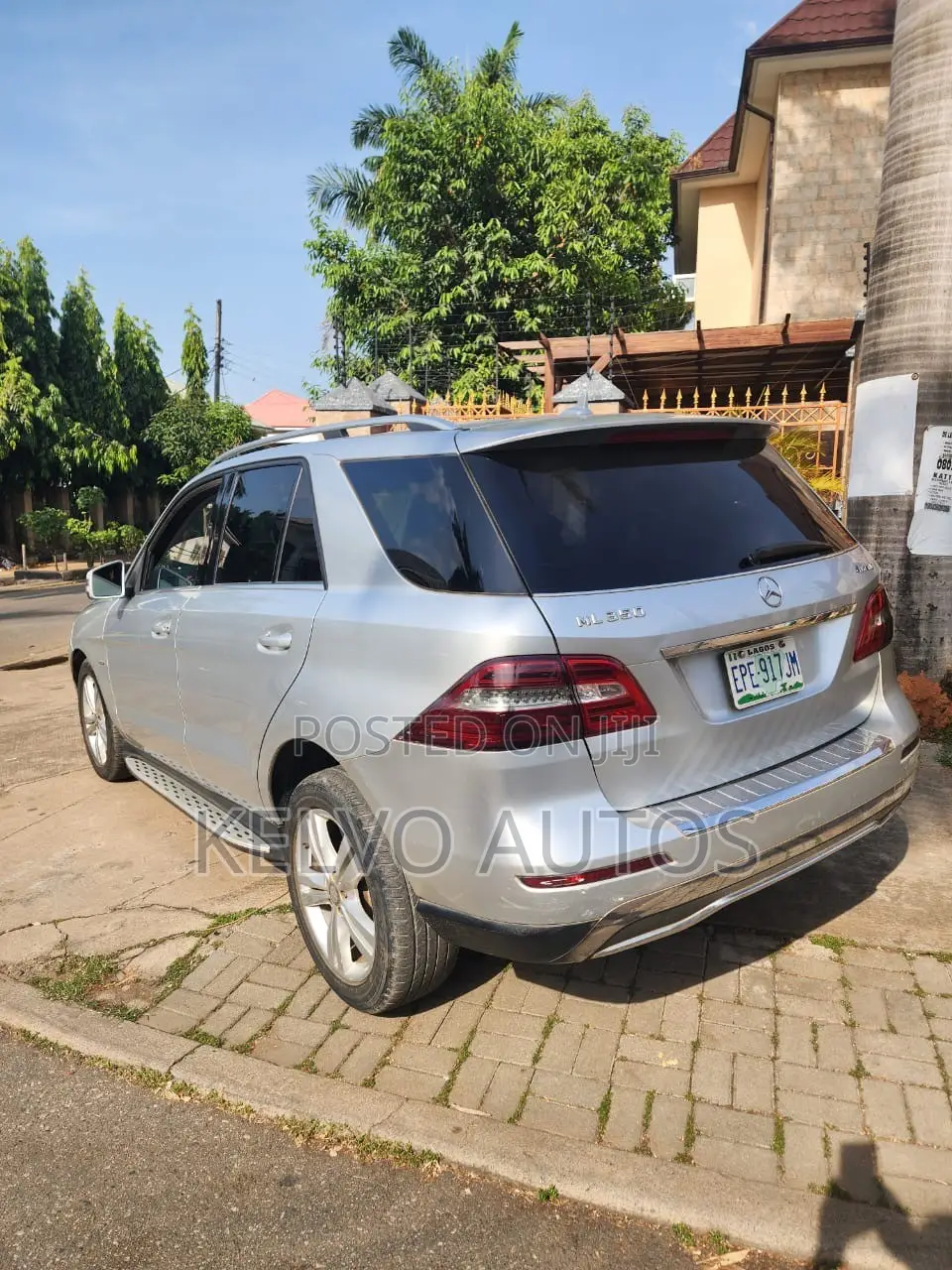 Mercedes-Benz M Class 2012 Silver