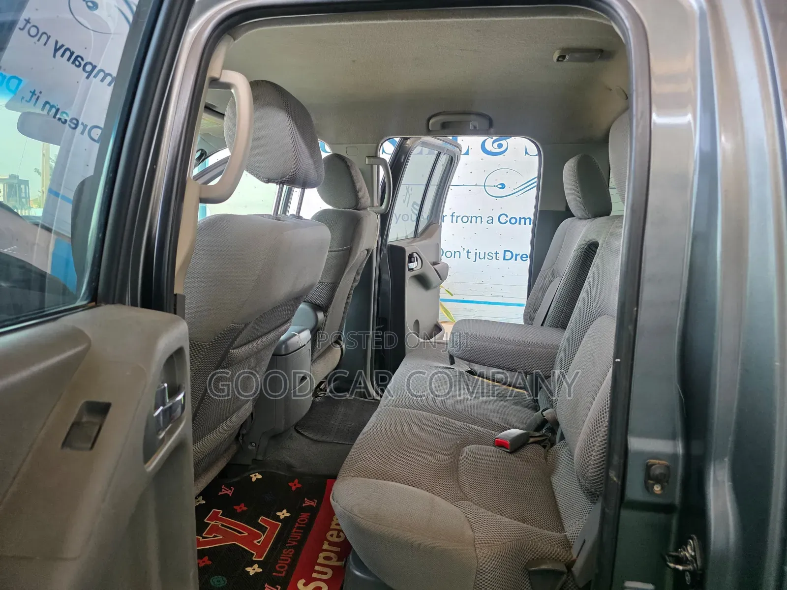 Nissan Frontier 2006 Gray