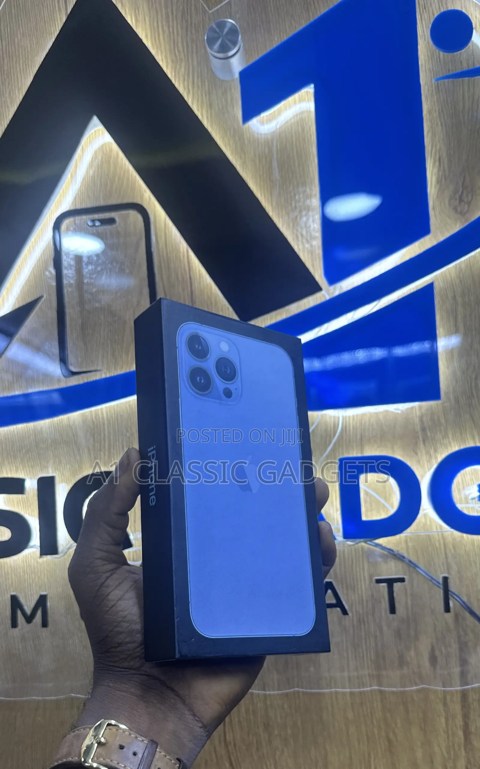 New Apple iPhone 13 Pro Max 256 GB Blue