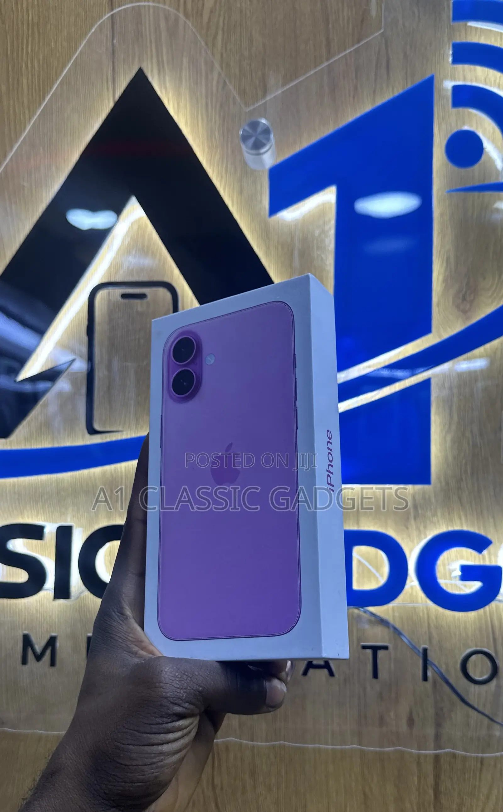 New Apple iPhone 16 Plus 128 GB Pink
