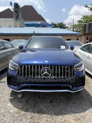 Mercedes-Benz GLC-Class 2021 Blue