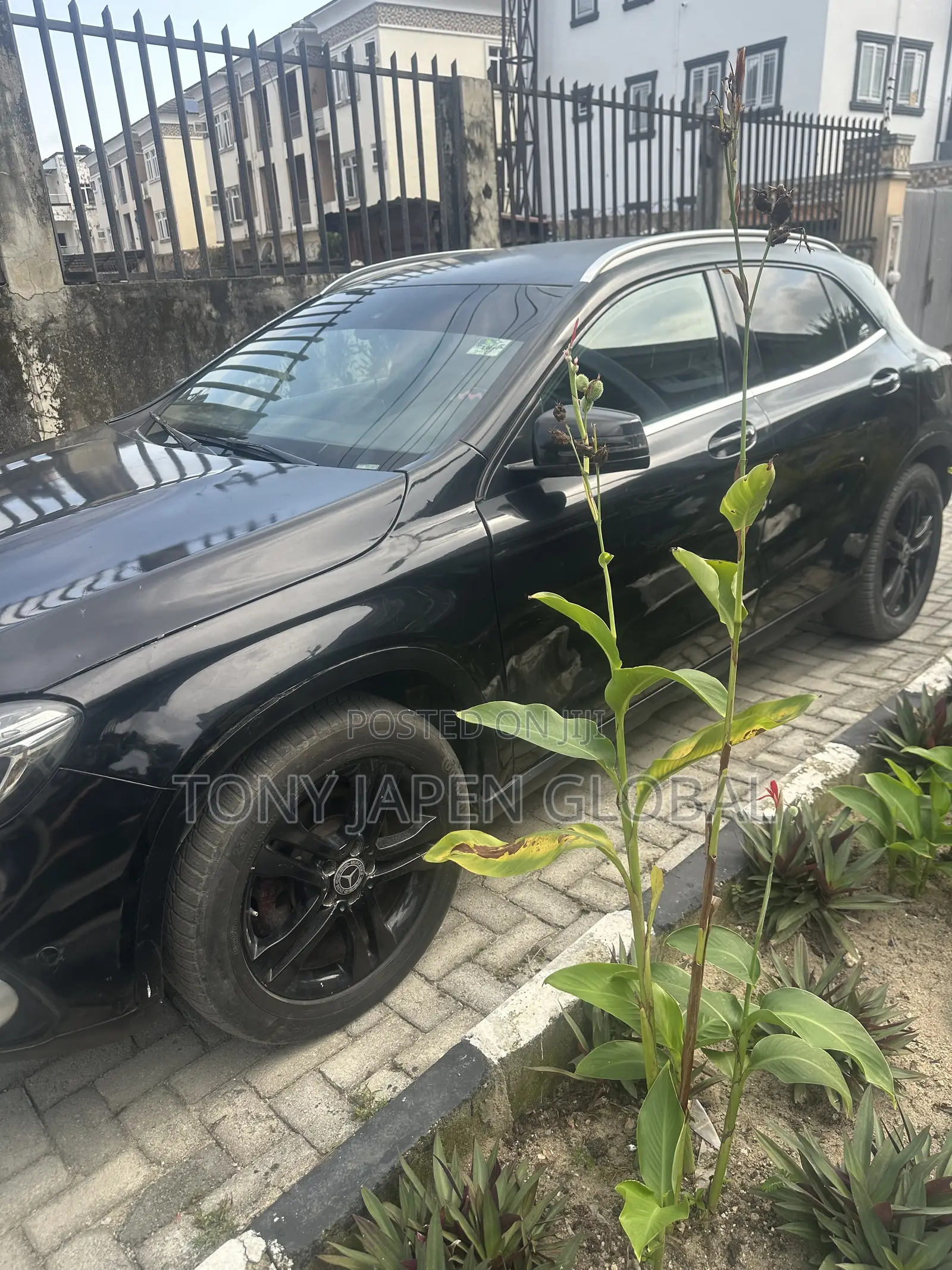 Mercedes-Benz GLA 250 2017 Black