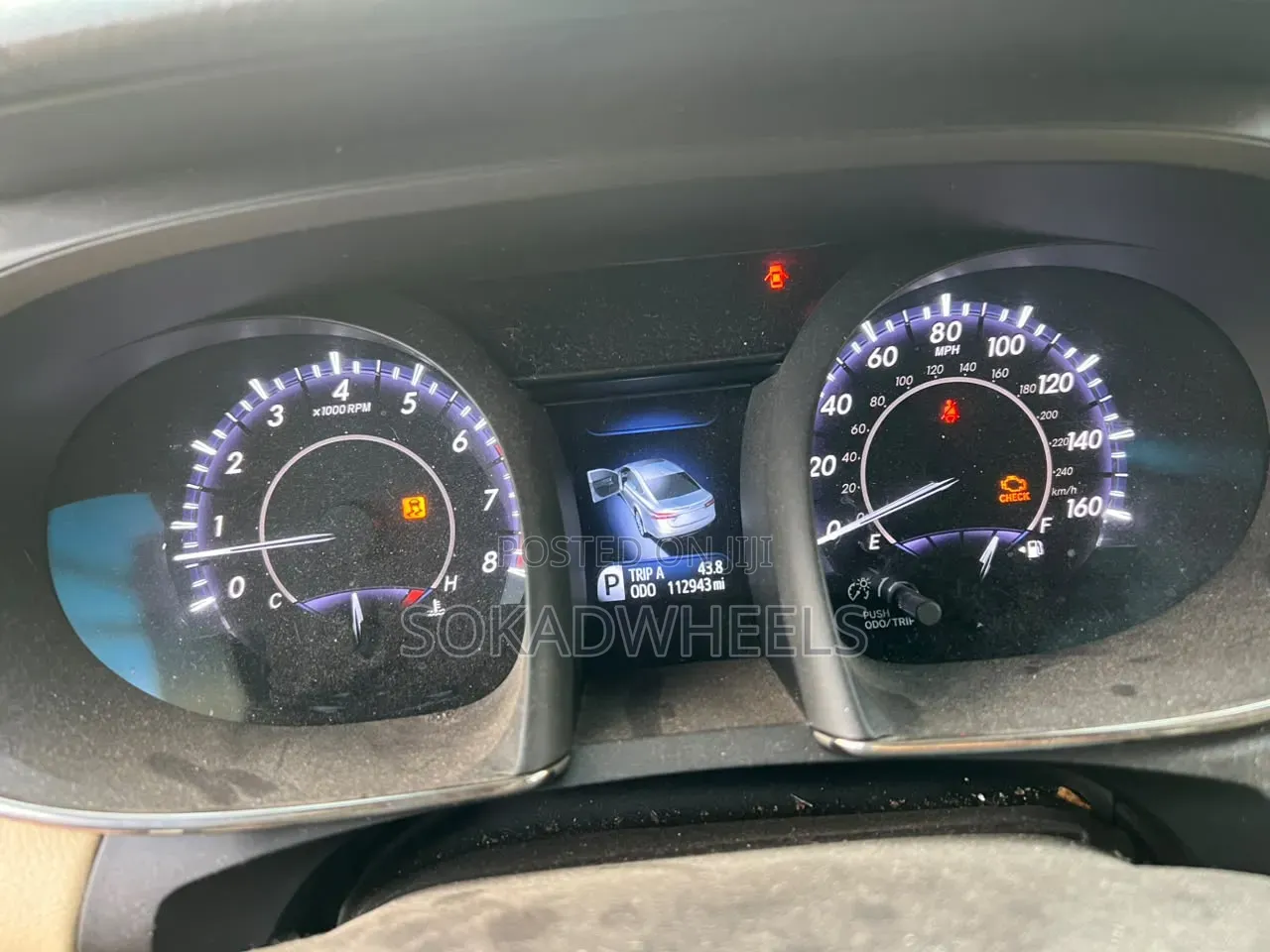 Toyota Avalon XLE 4dr Sedan (3.5L 6cyl 6A) 2015 Gold