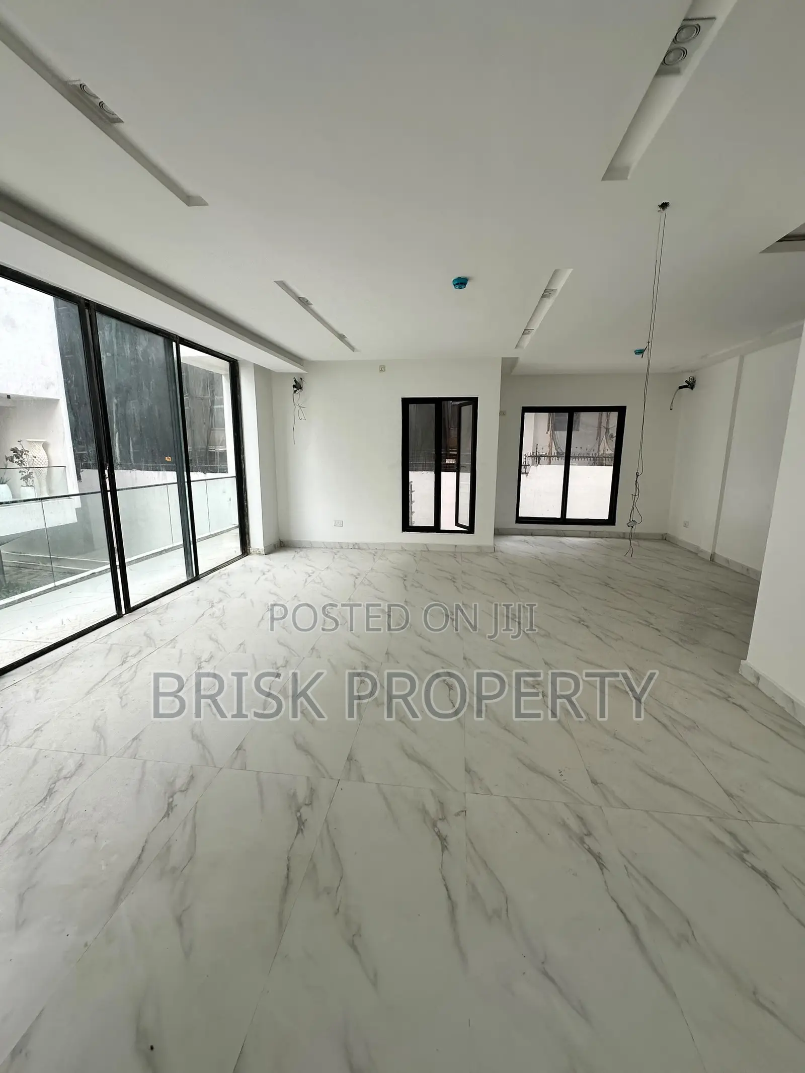 5bdrm Duplex in Ikoyi for rent