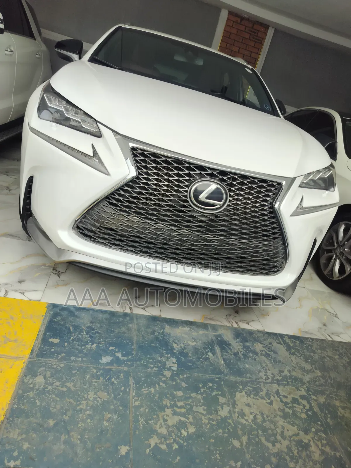 Lexus NX 200t FWD 2017 White