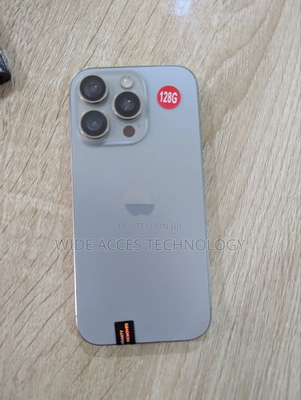 Apple iPhone 16 Pro 128 GB Gray