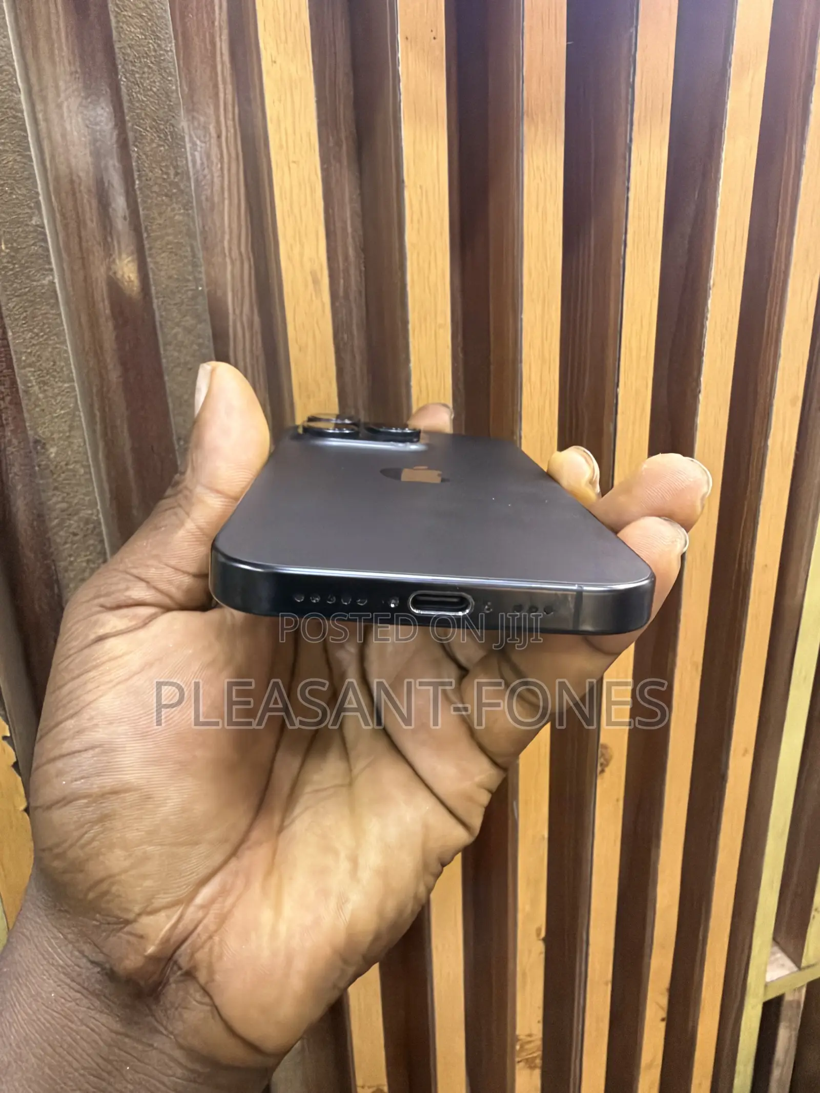 Apple iPhone 16 Pro 256 GB Black