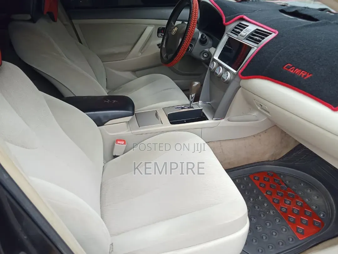 Toyota Camry 2011 Black