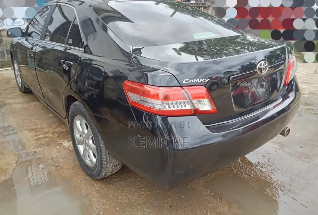 Toyota Camry 2011 Black