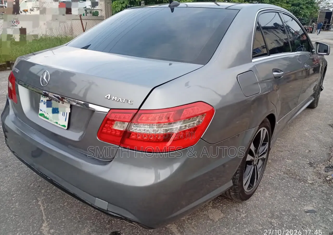 Mercedes-Benz E350 2011 Gray