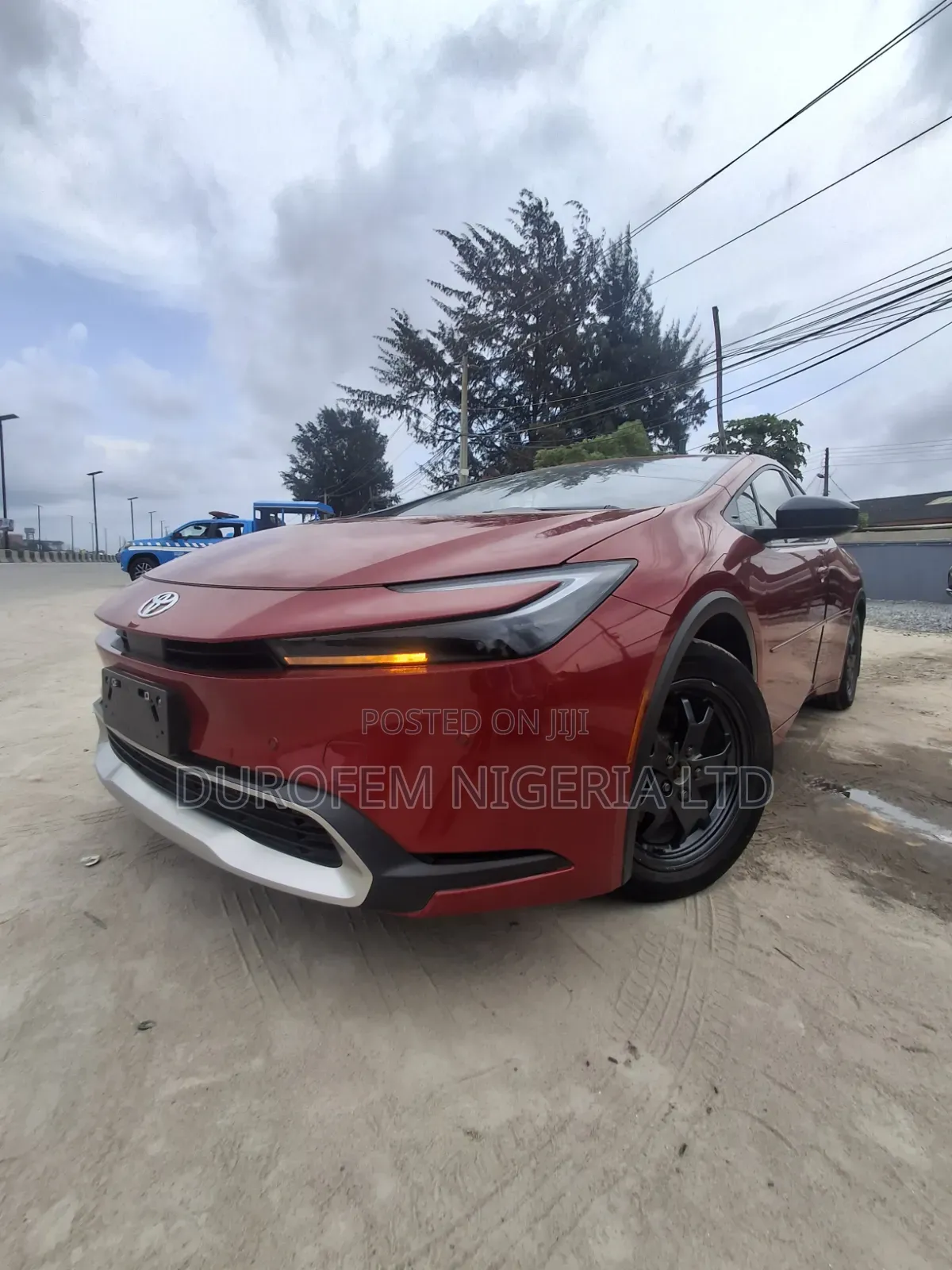 Toyota Prius XLE 2025 Red