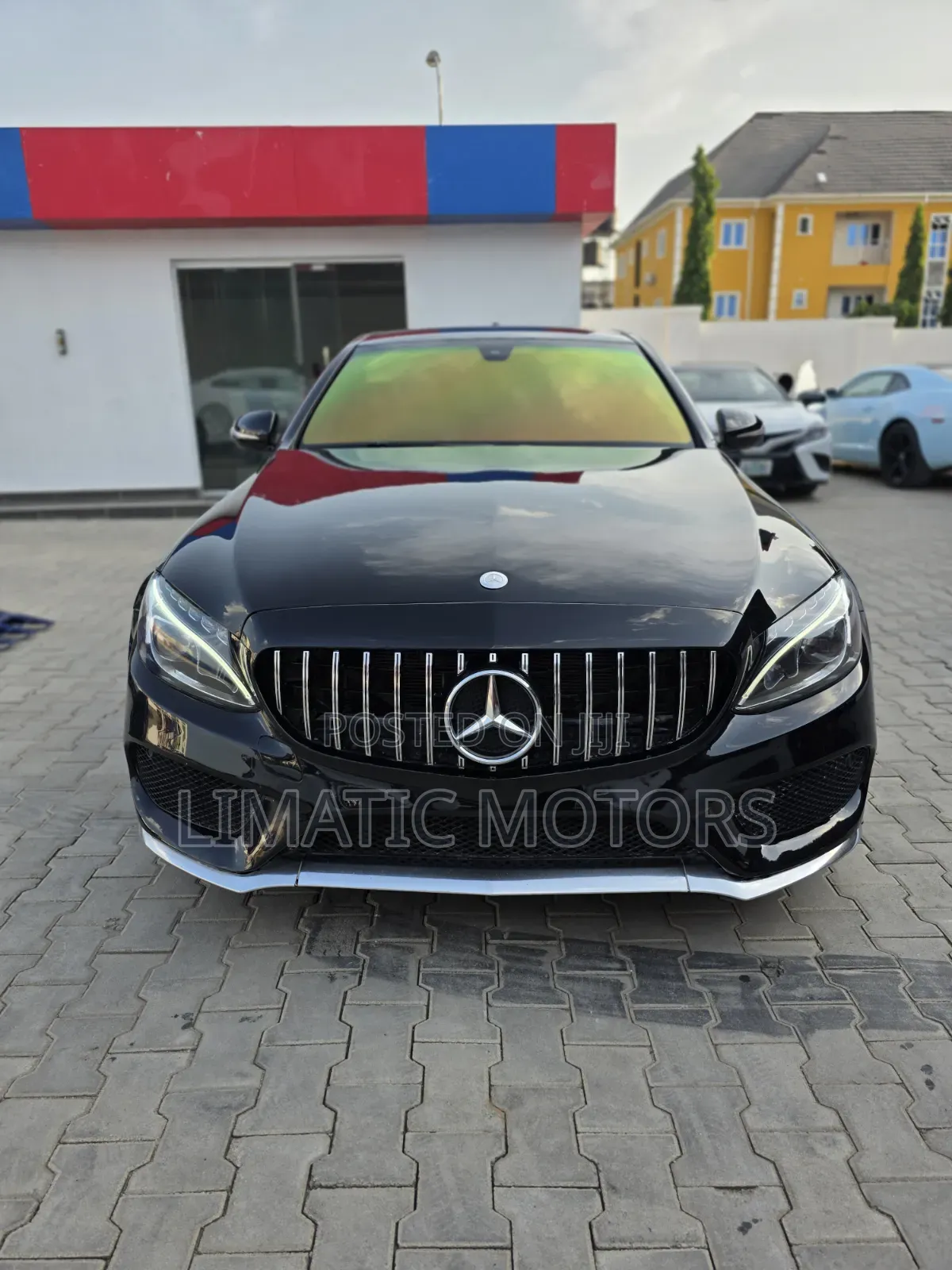 Mercedes-Benz C300 2015 Black