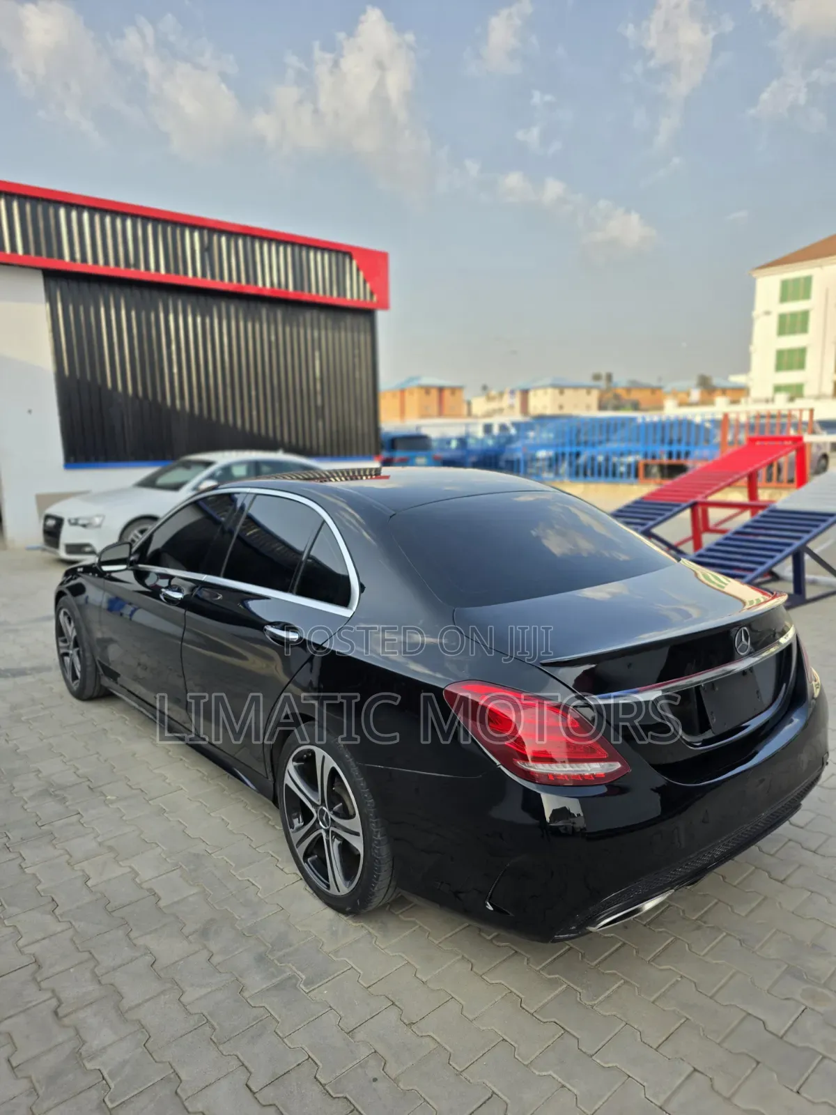 Mercedes-Benz C300 2015 Black