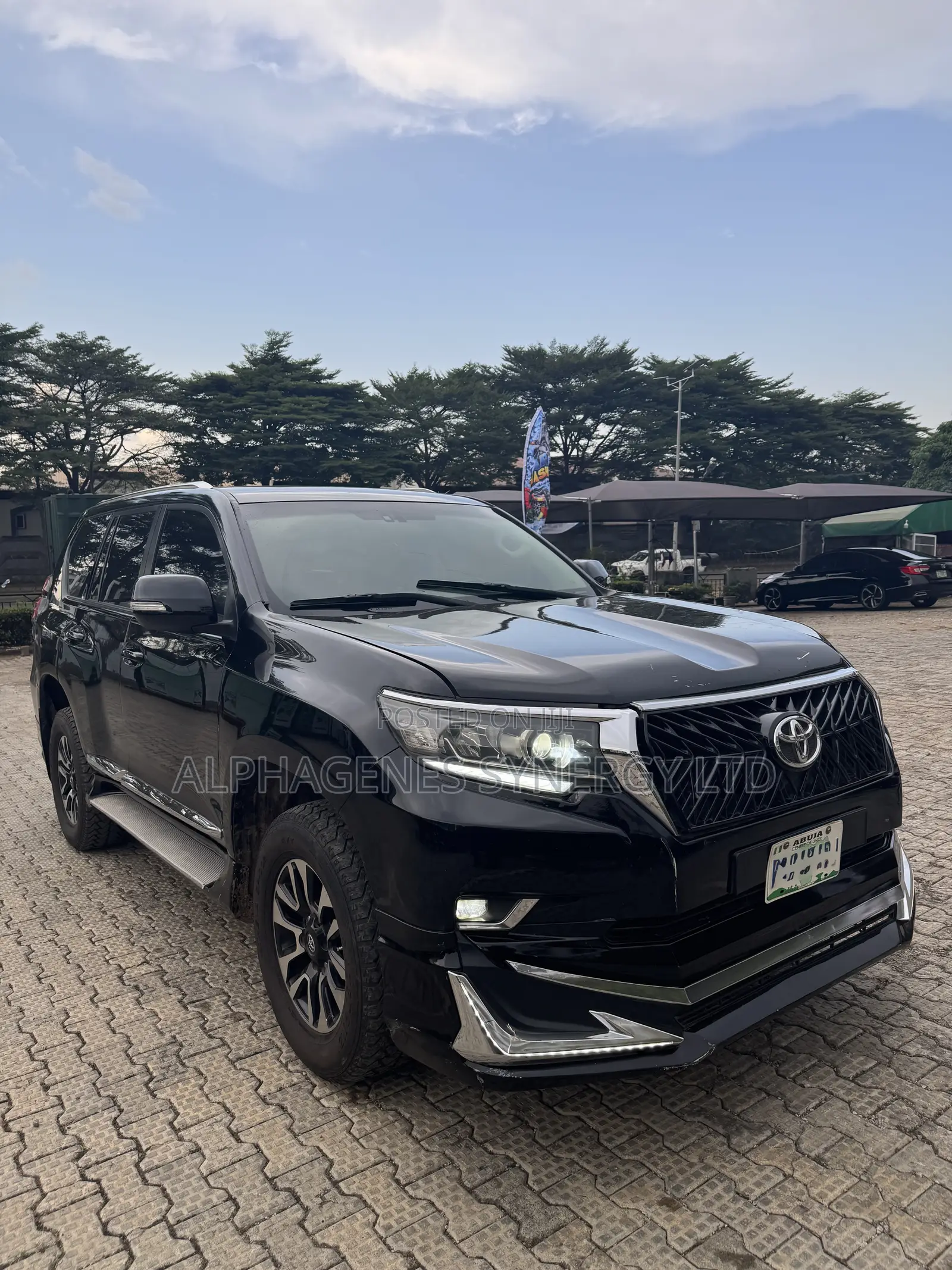 Toyota Land Cruiser Prado 4.0 Petrol TX-L 2015 Black