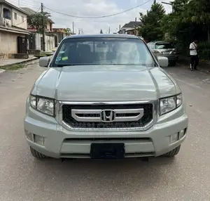Honda Ridgeline 2010 Green