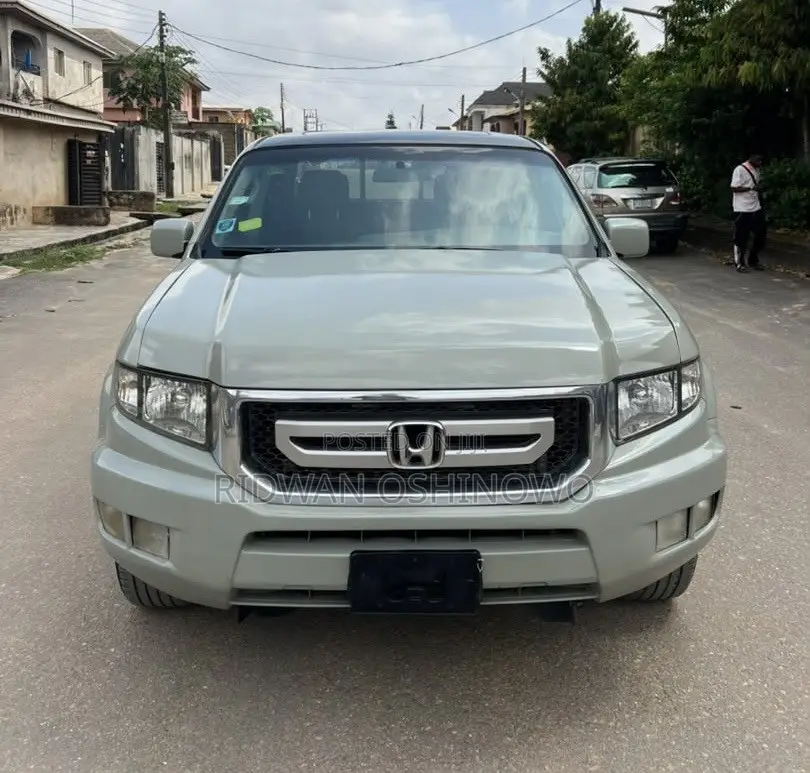 Honda Ridgeline 2010 Green