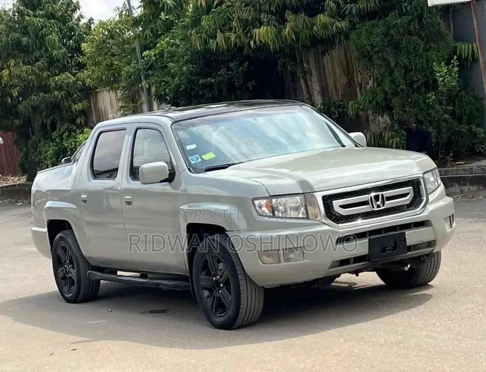 Honda Ridgeline 2010 Green