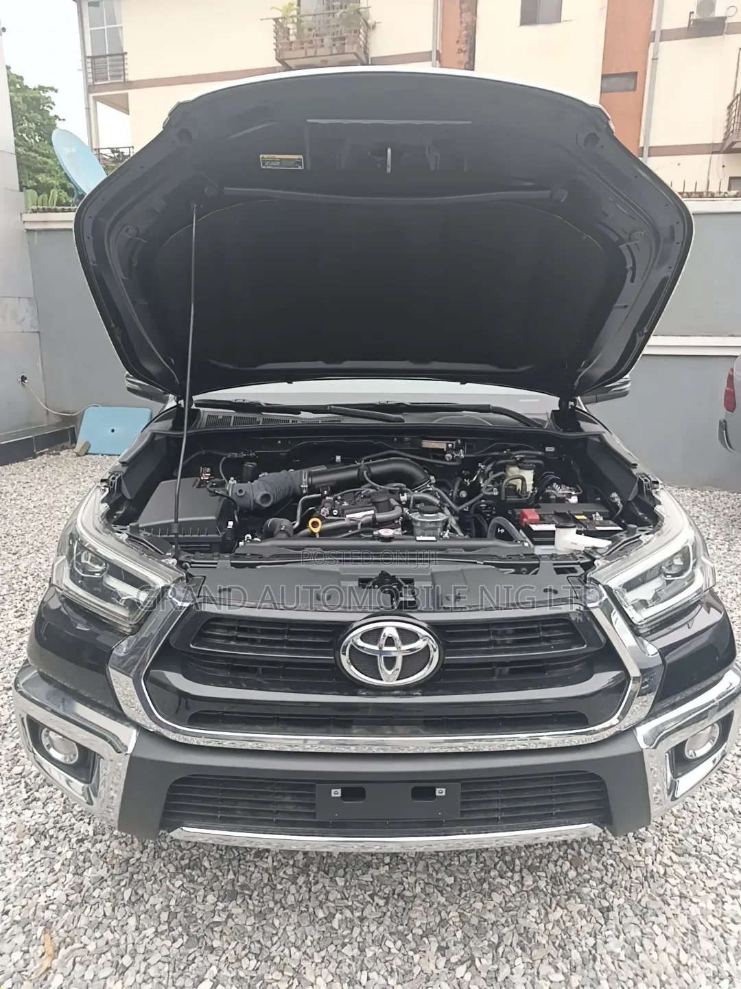 New Toyota Hilux S 2026 Black