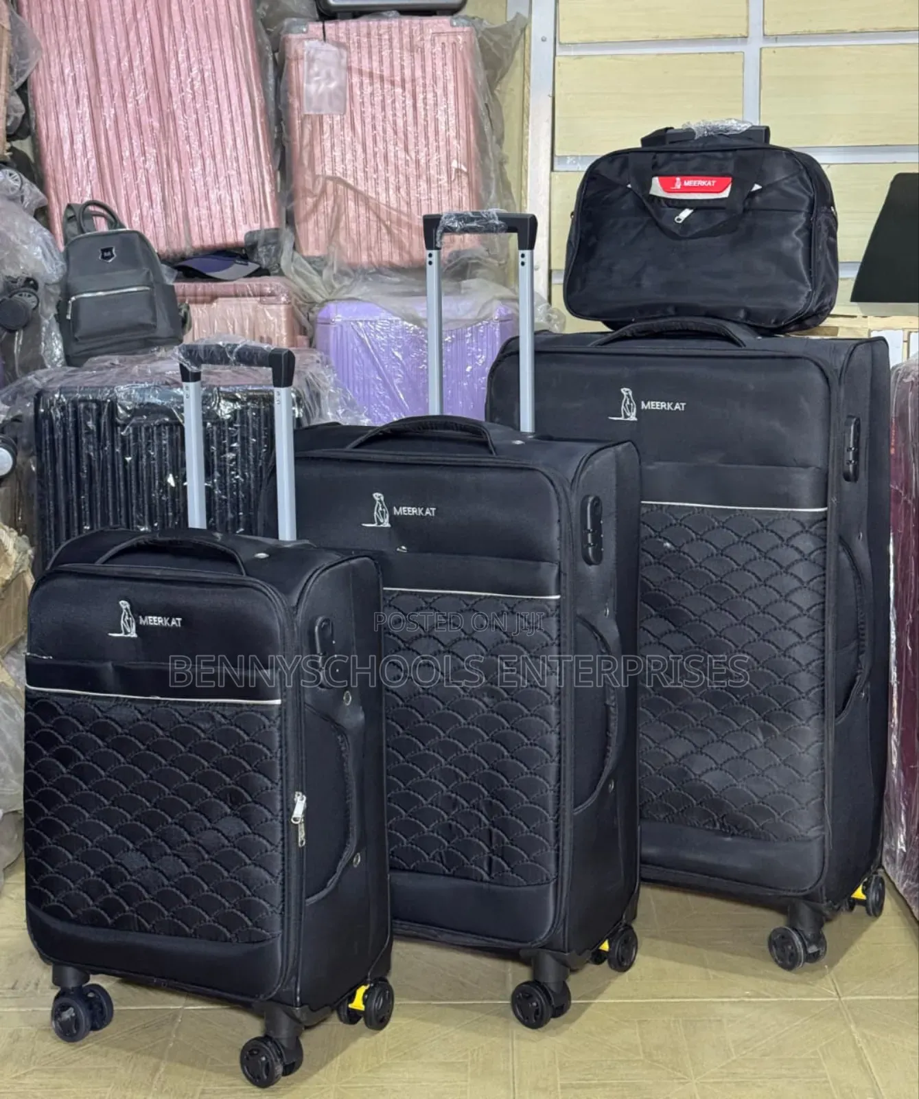 Set of 4 Mekaat Travelling Luggage Boxes