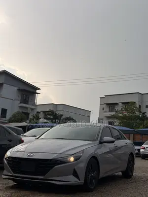 Hyundai Elantra 2024 Gray
