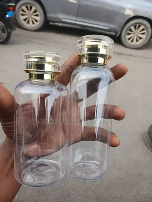 250ml Transparent Bottle and Luxury Diamond Cover
