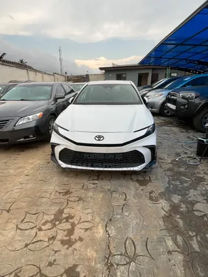 Toyota Camry 2025 White