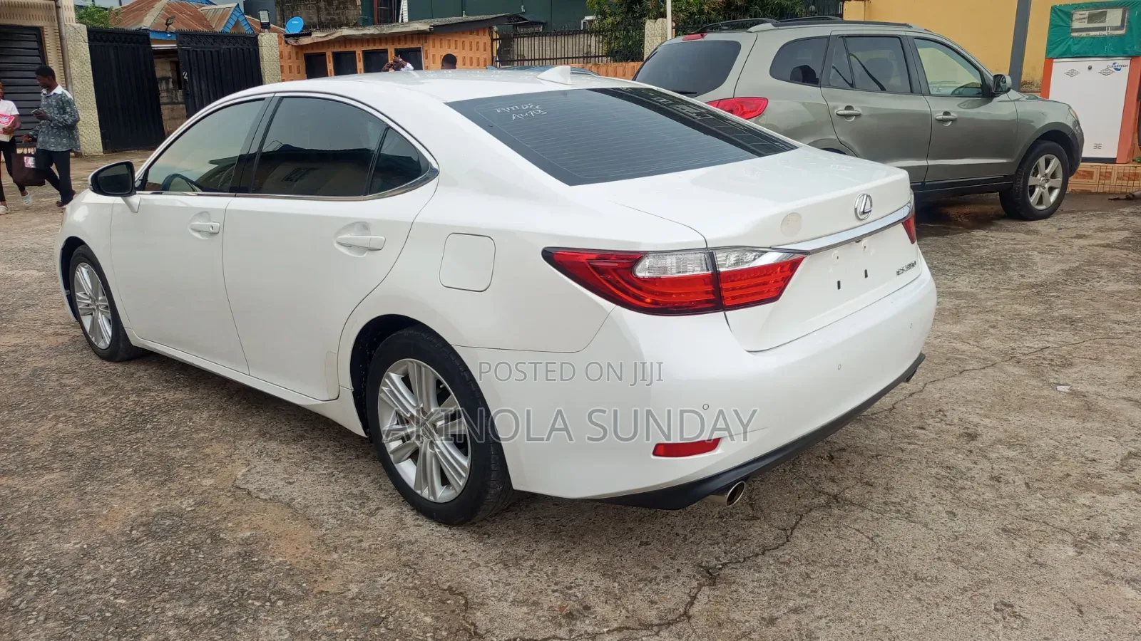 Lexus ES 2015 White