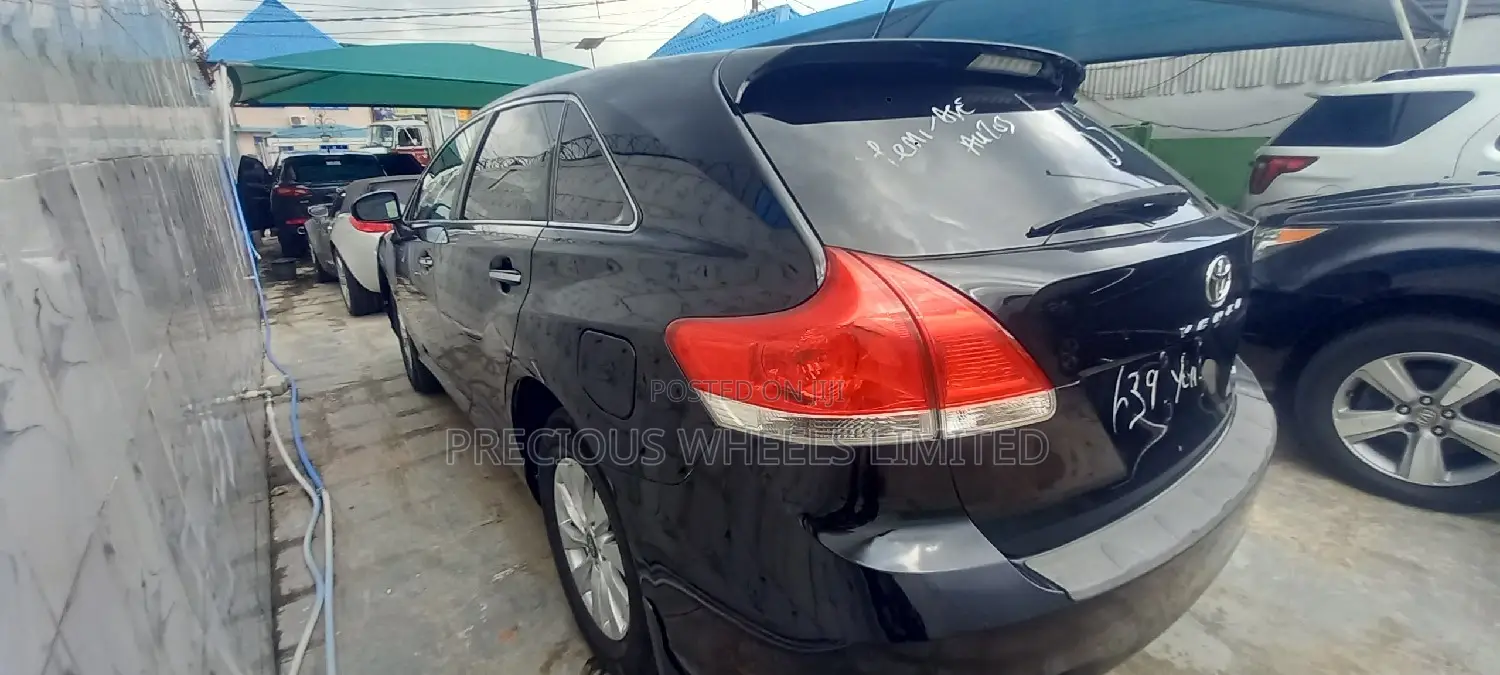 Toyota Venza 2012 Black