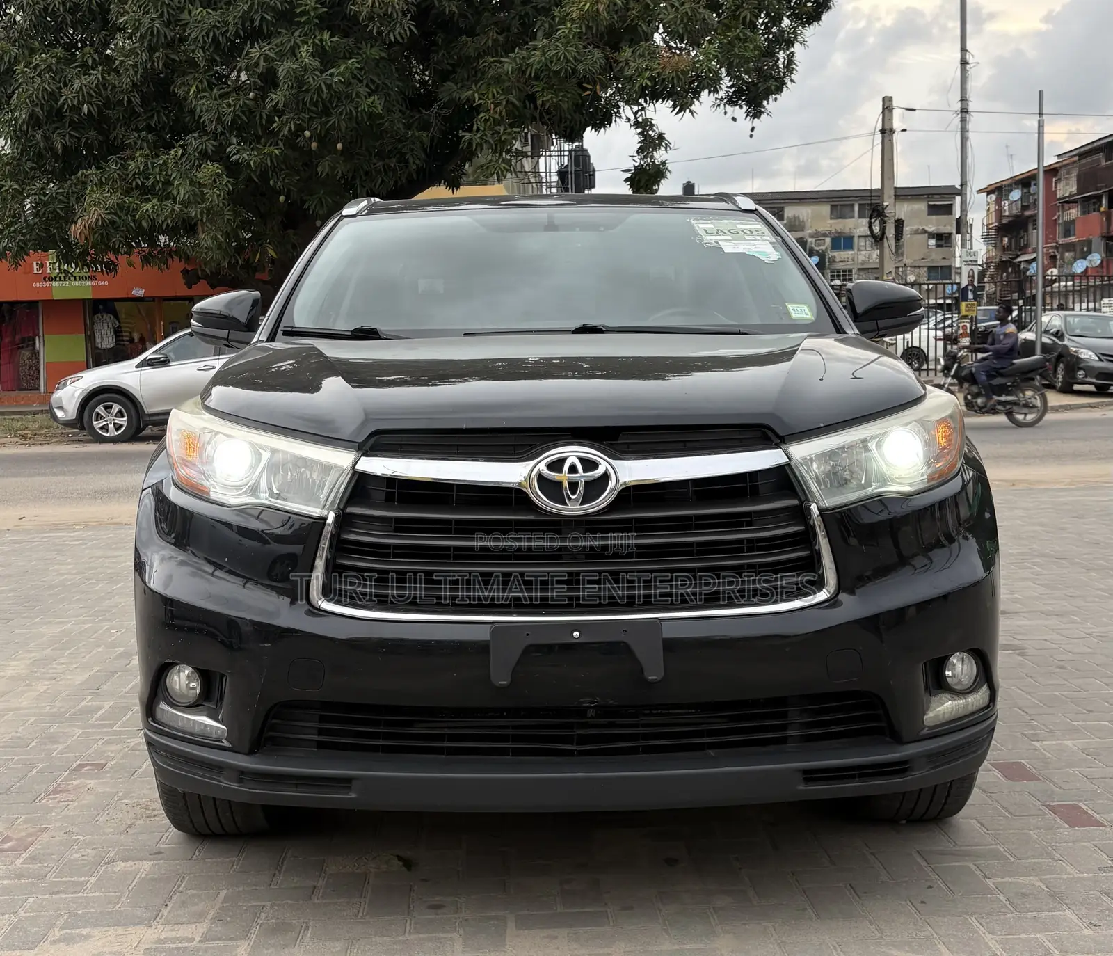 Toyota Highlander XLE V6 4x4 (3.5L 6cyl 6A) 2016 Black