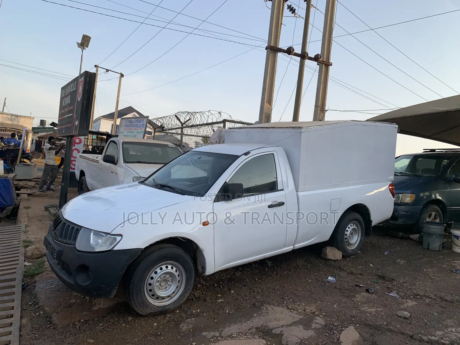 Mitsubishi L200 Double Cab 2.5 136hp 2012 White